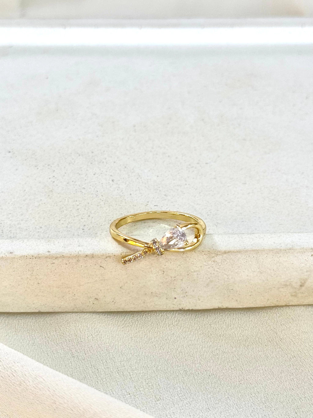 Anel laço microzirconia e cristal