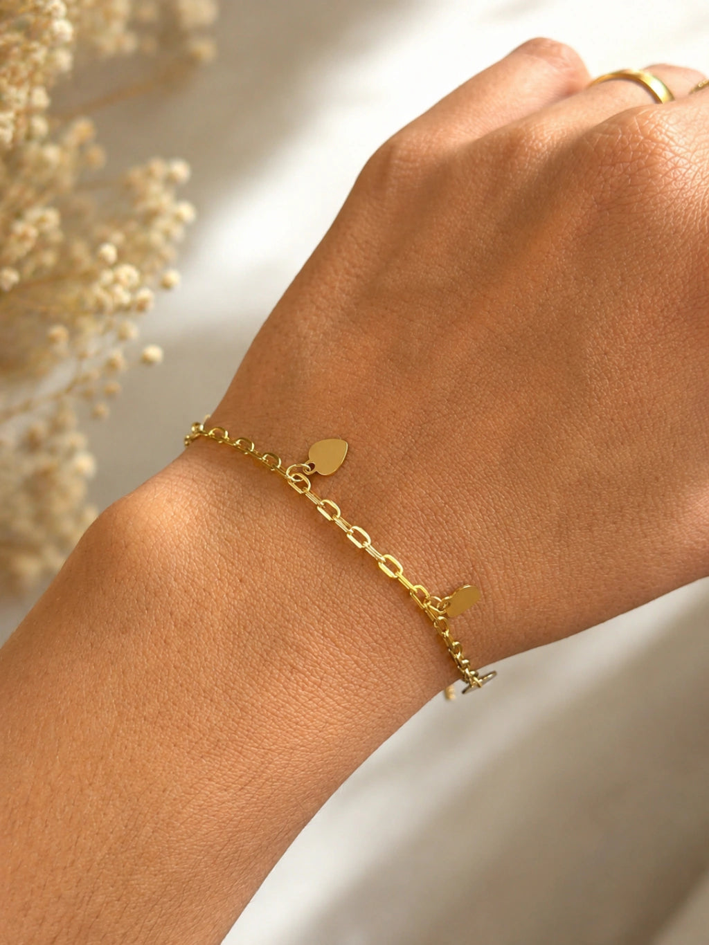 Pulseira coração pendurado