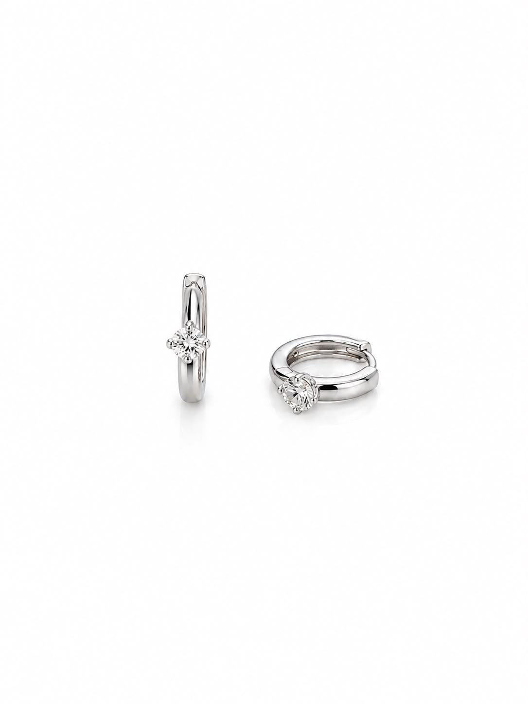 Argola click com cristal