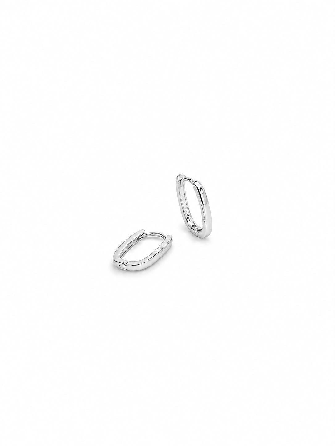 Argola retangular lisa P