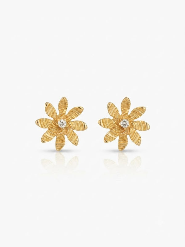 Brinco flor com pétalas detalhadas