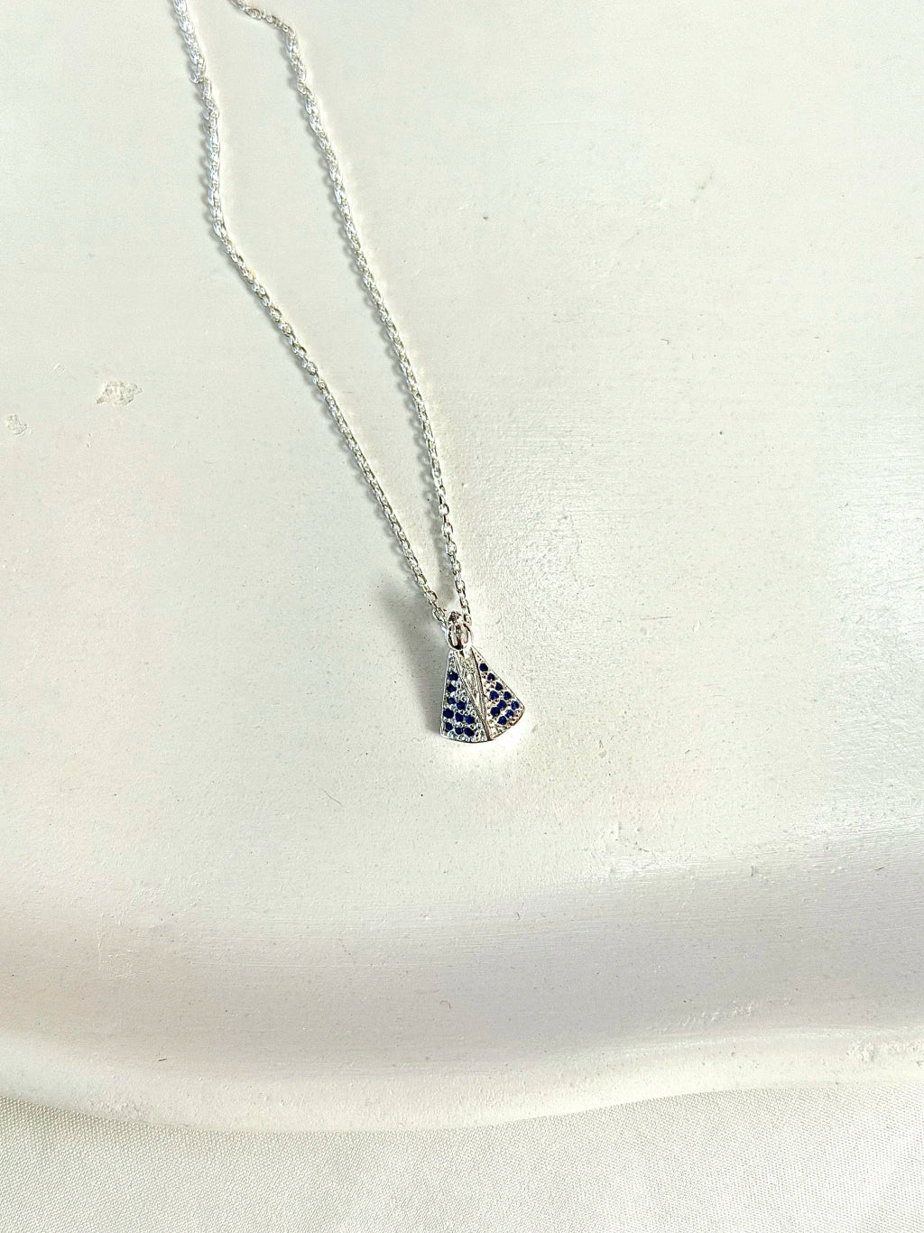 Colar Nossa Senhora Aparecida azul