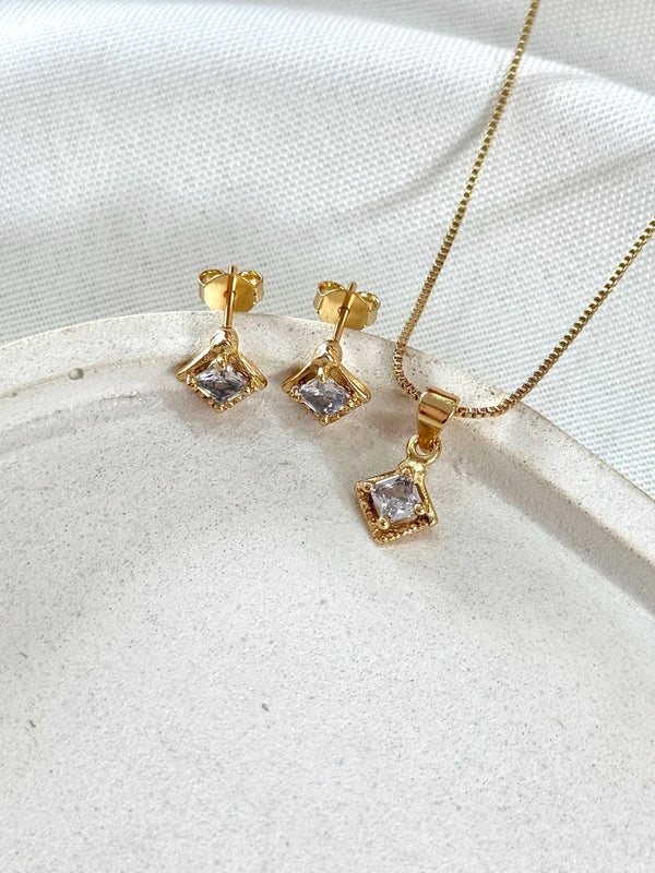 Conjunto quadrado com uma zircônia