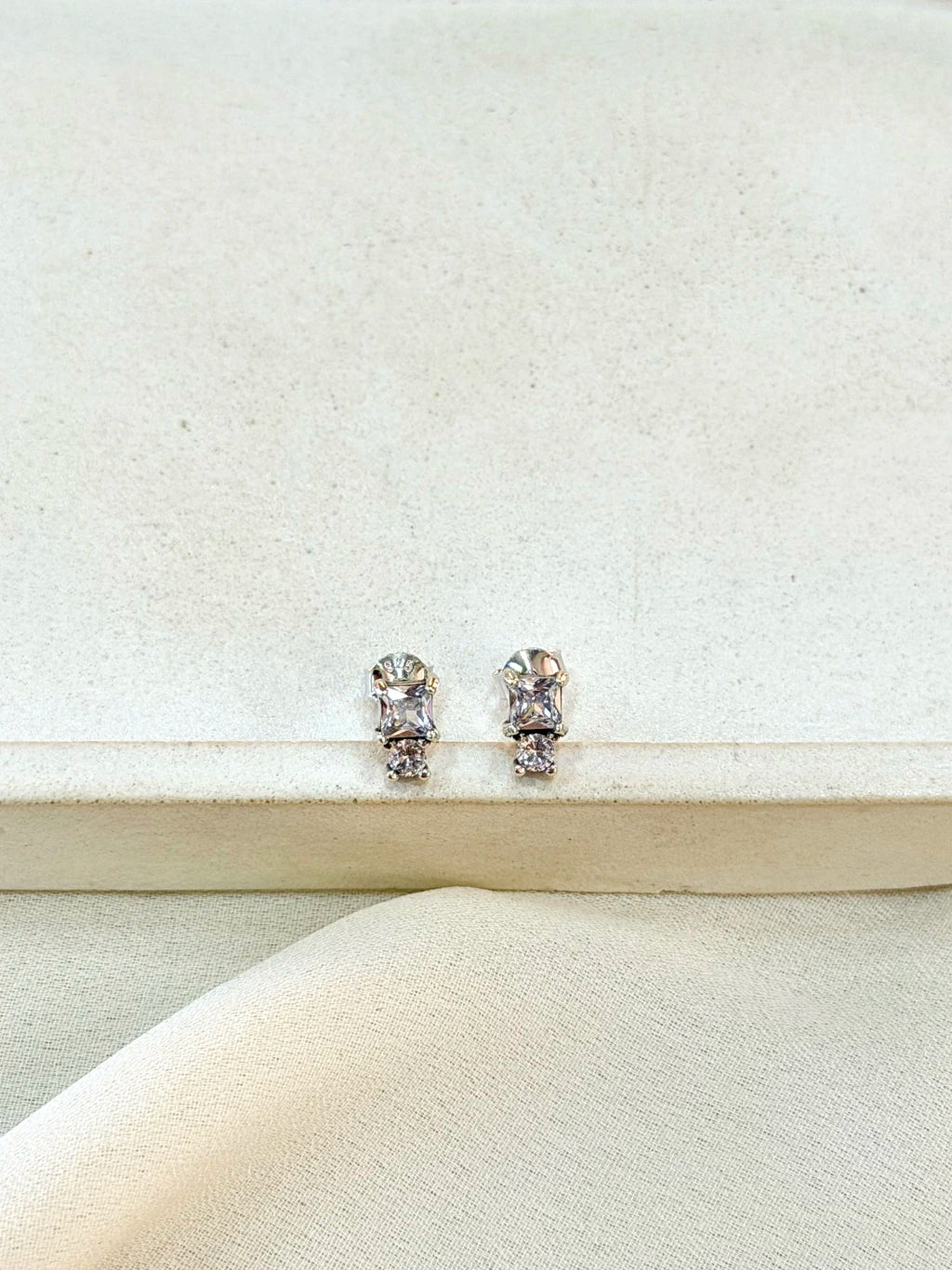 Brinco cristal prata envelhecida