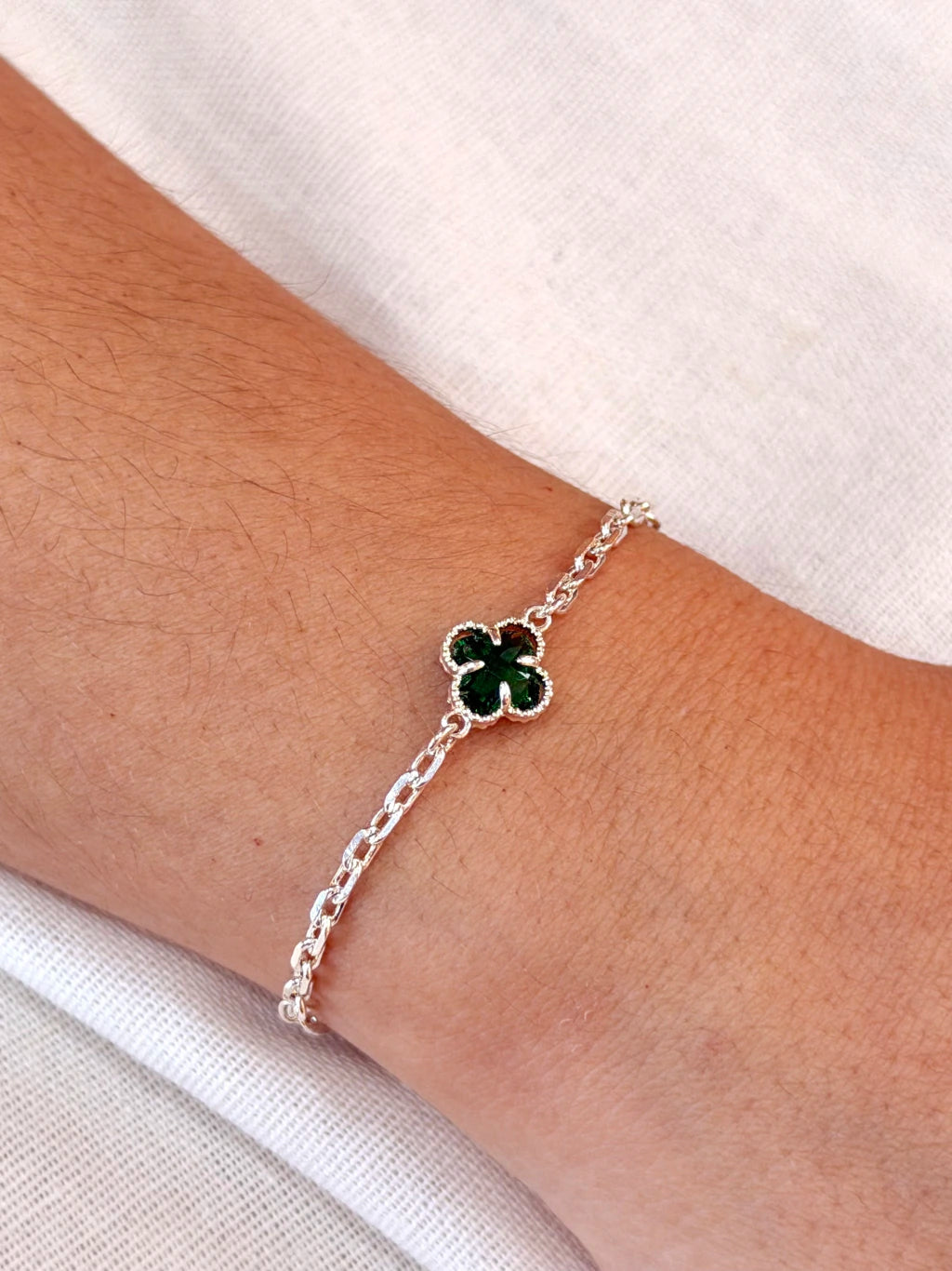 Pulseira trevo verde
