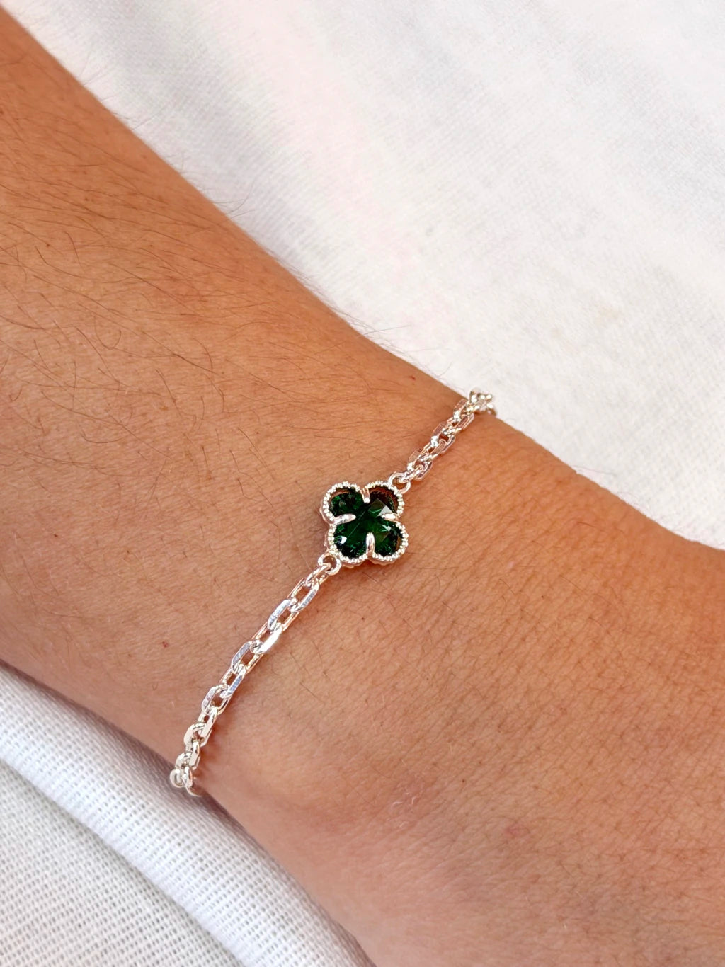 Pulseira trevo verde