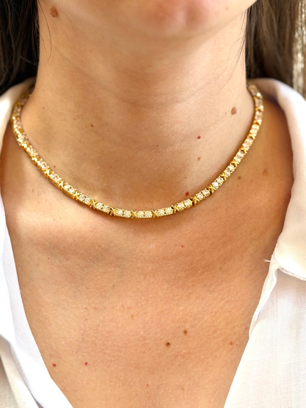 Colar luxo trabalhado com cristais