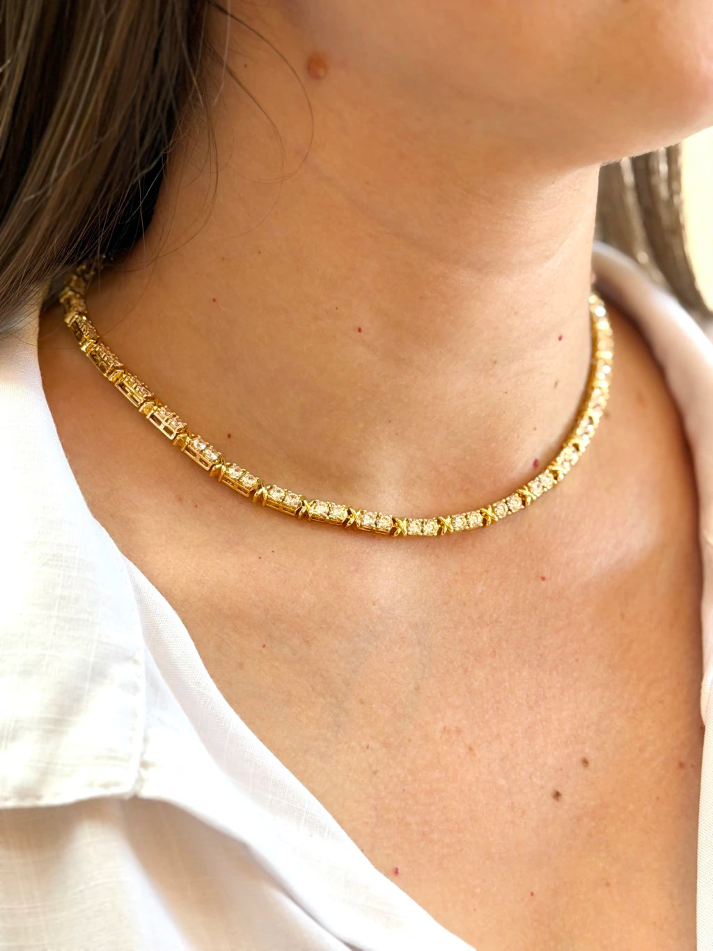 Colar luxo trabalhado com cristais