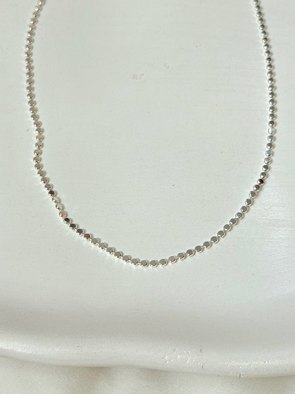 Colar chapa bolinhas 40cm+5cm