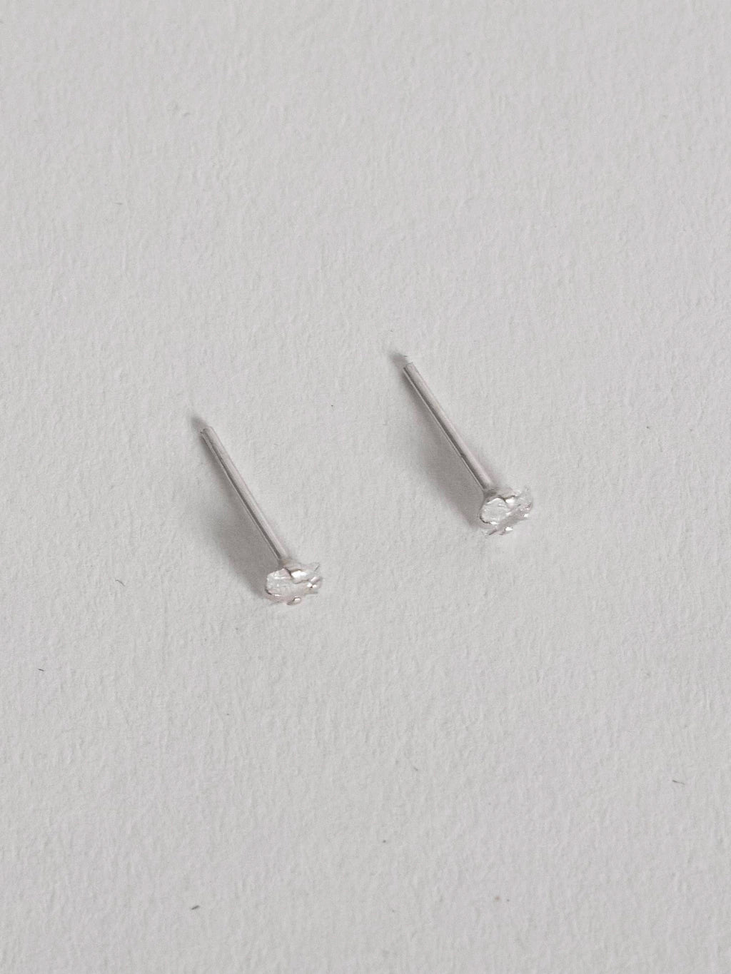 Brinco zircônia quadrada cristal 3mm