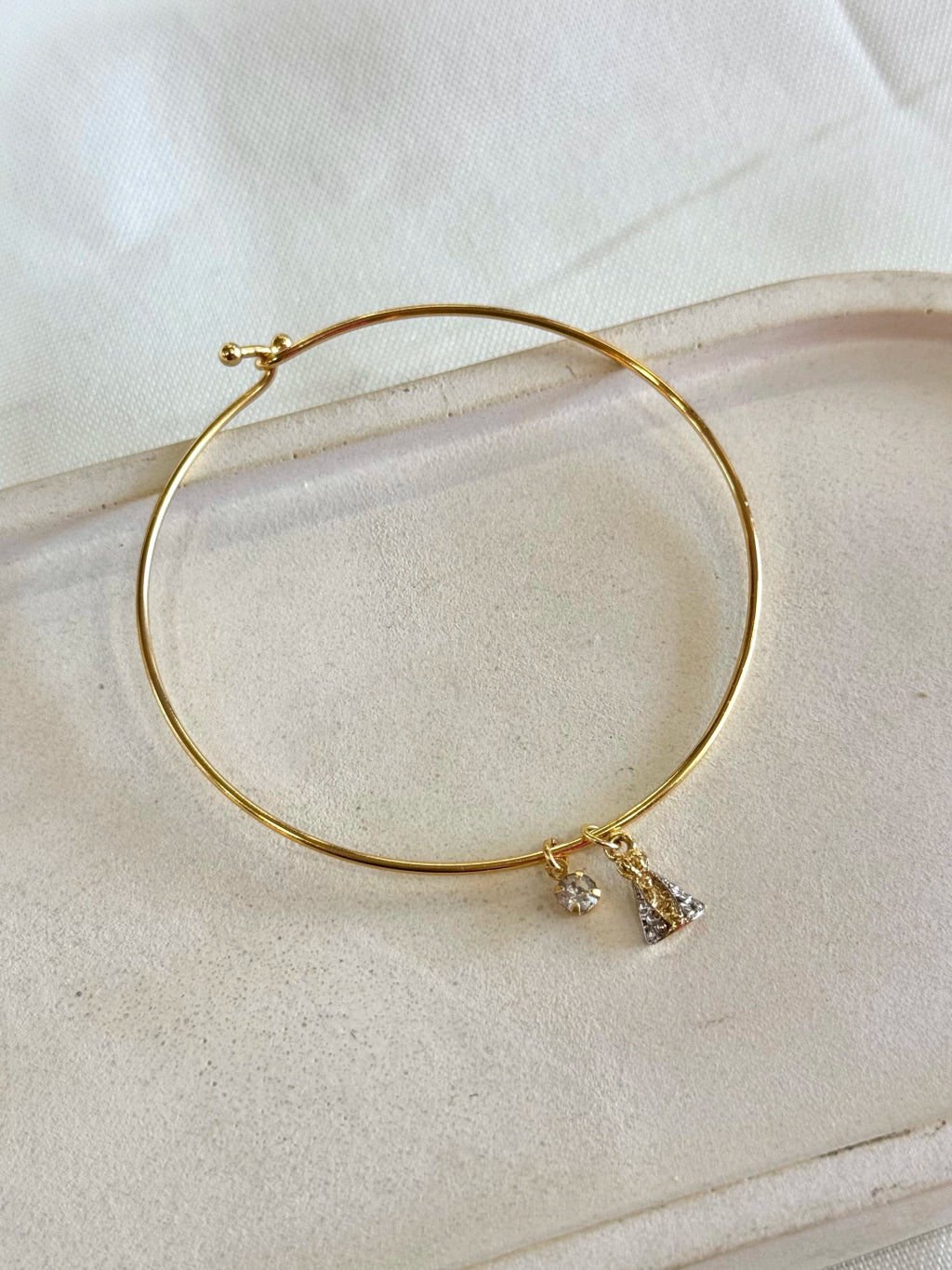 Bracelete com Nossa Sra Aparecida e ponto de luz