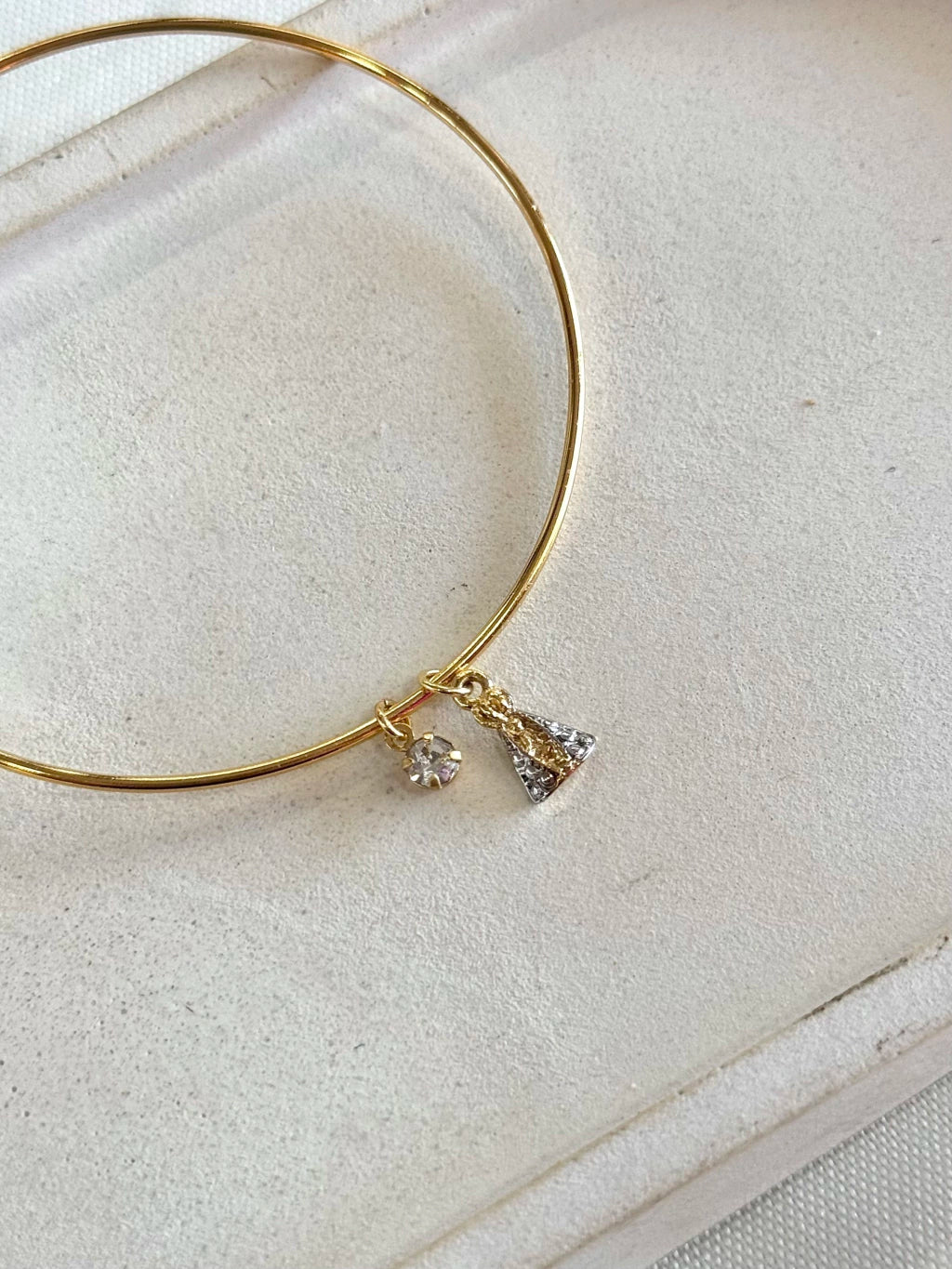 Bracelete com Nossa Sra Aparecida e ponto de luz