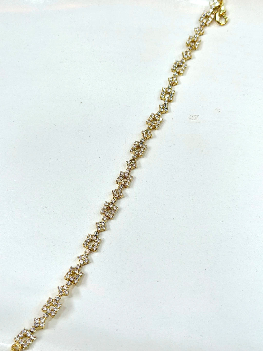 Pulseira cravejada luxo