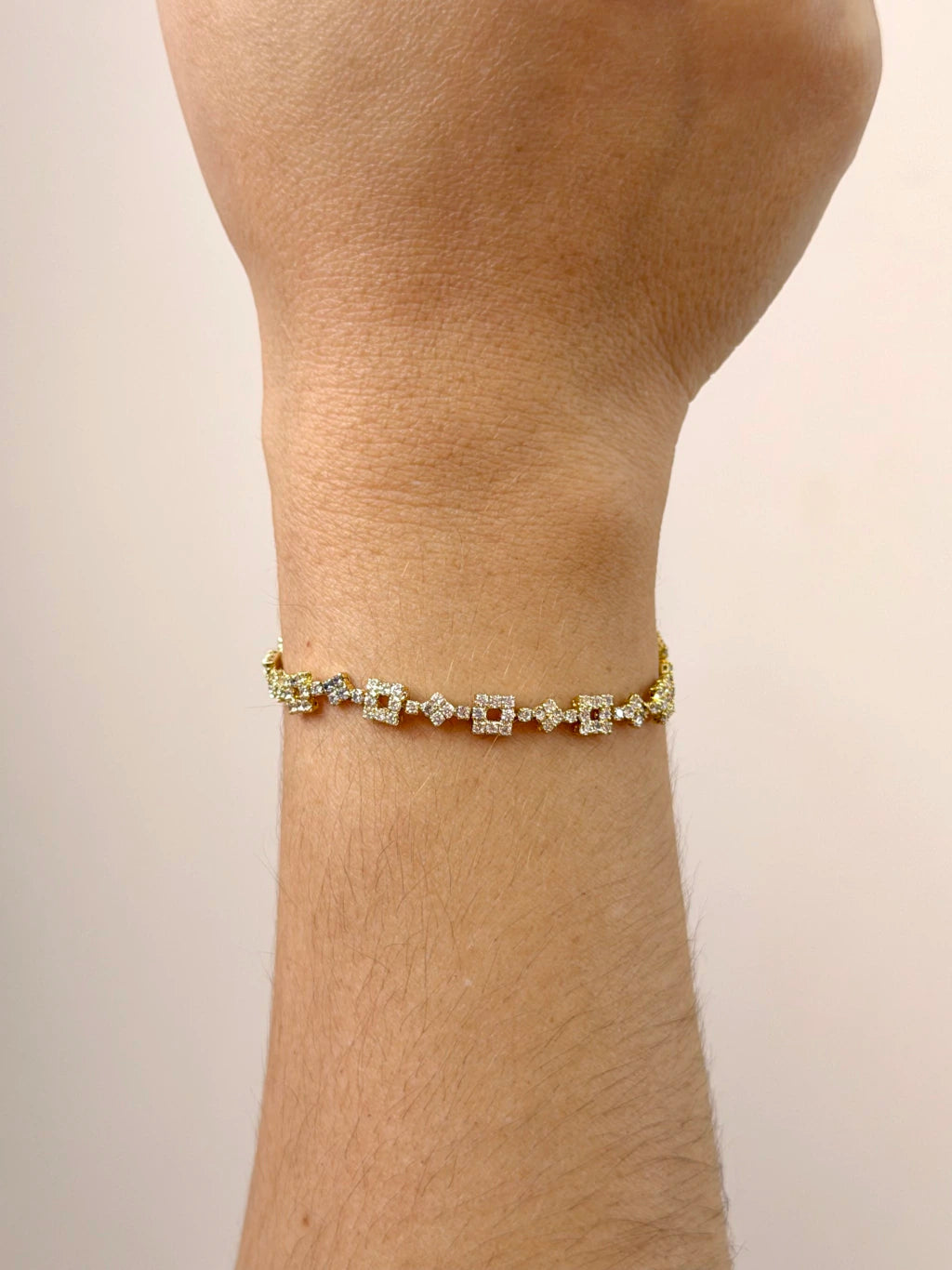 Pulseira cravejada luxo