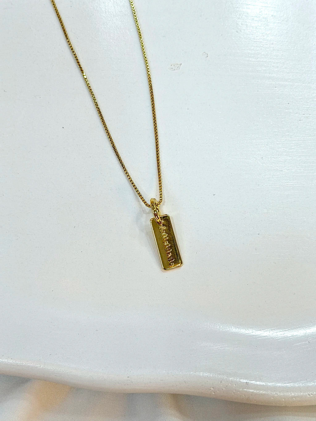 Colar “Felicidade” 15X6MM