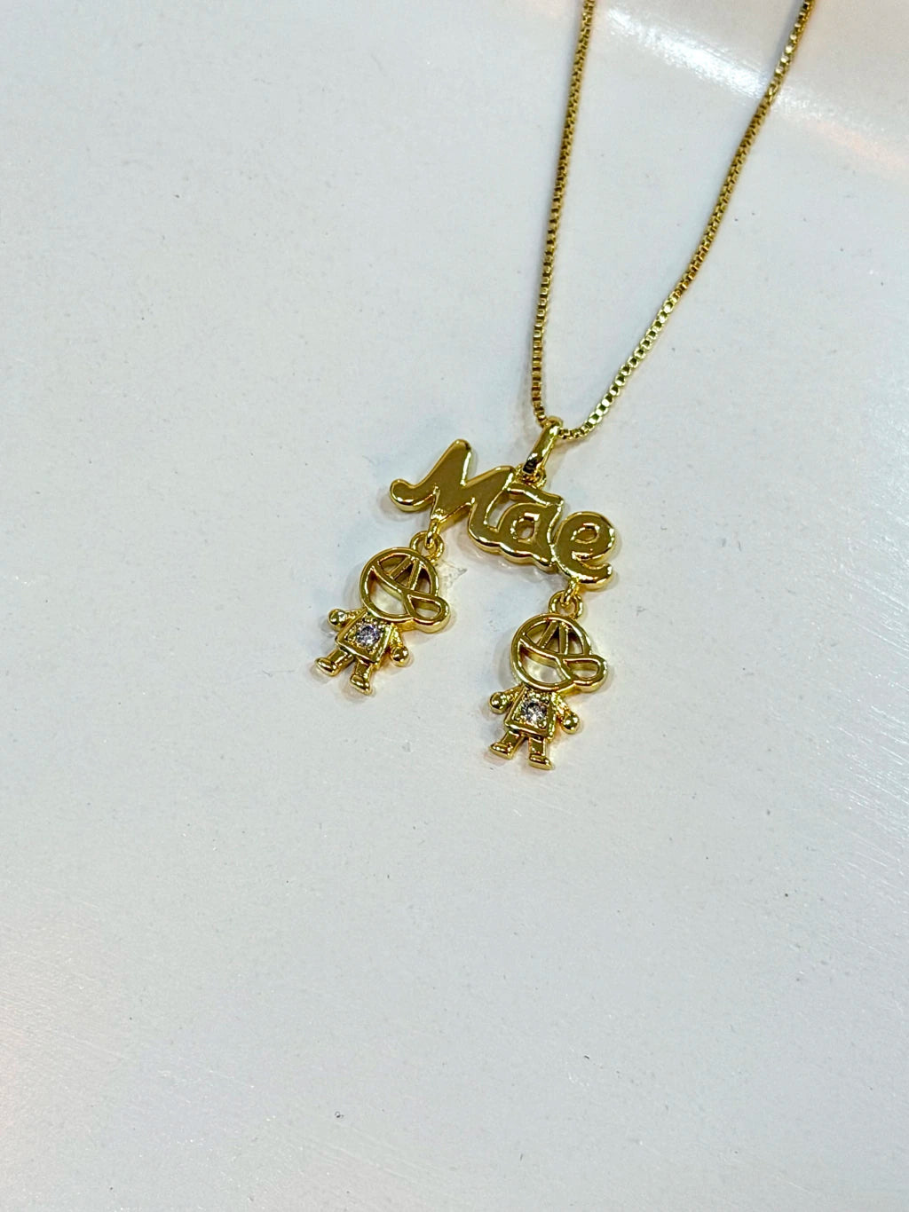 Colar mãe dois meninos