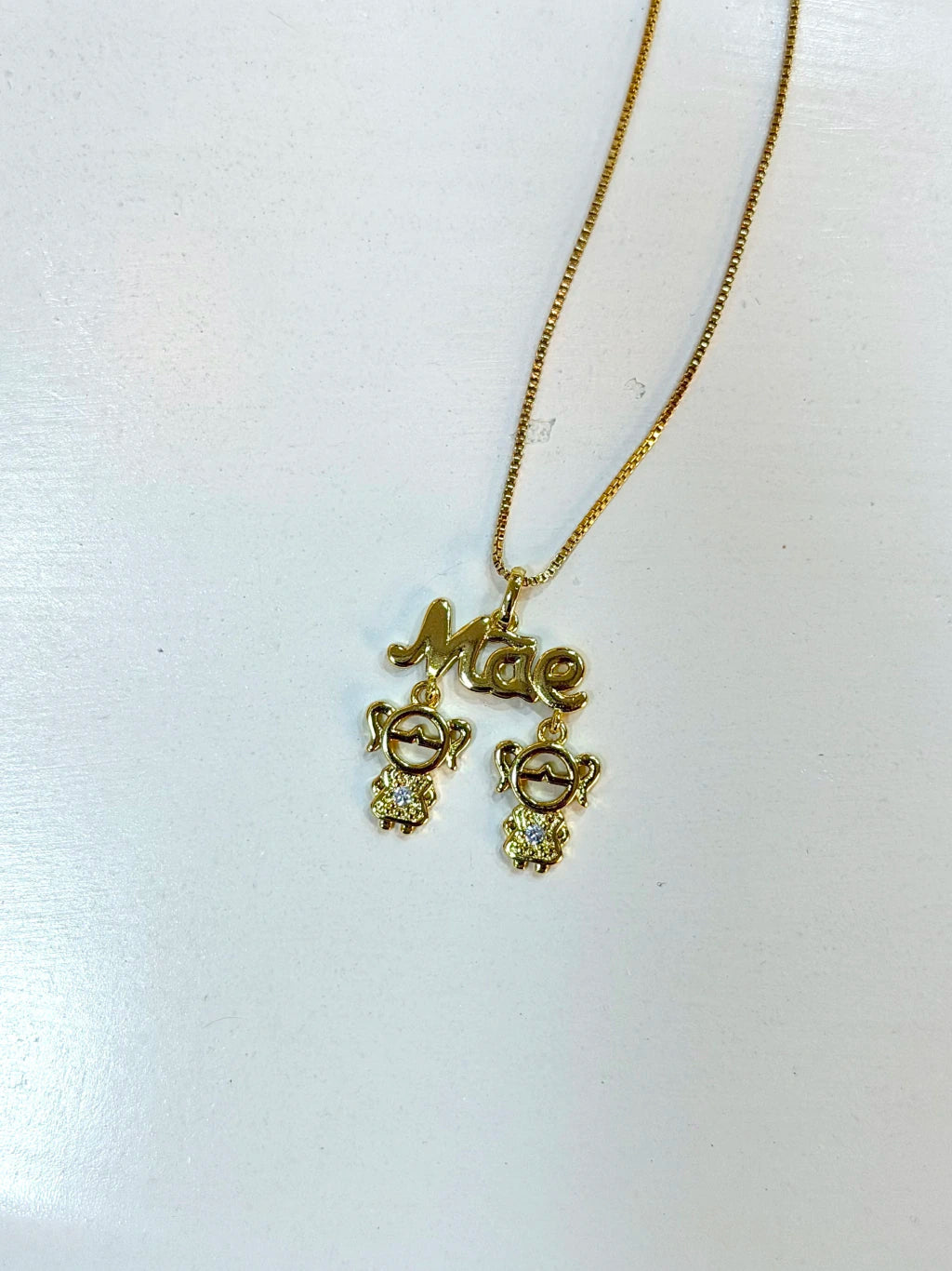 Colar mãe duas meninas