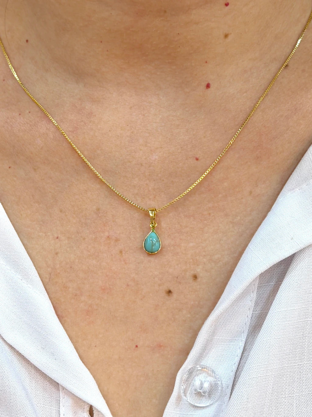 Colar pedra Howlite