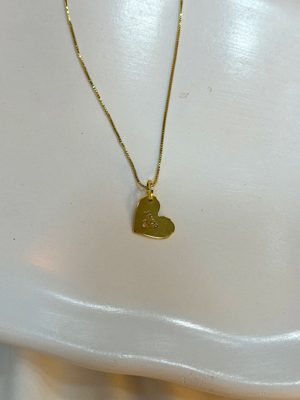 Colar coração “Amor” 17X14MM