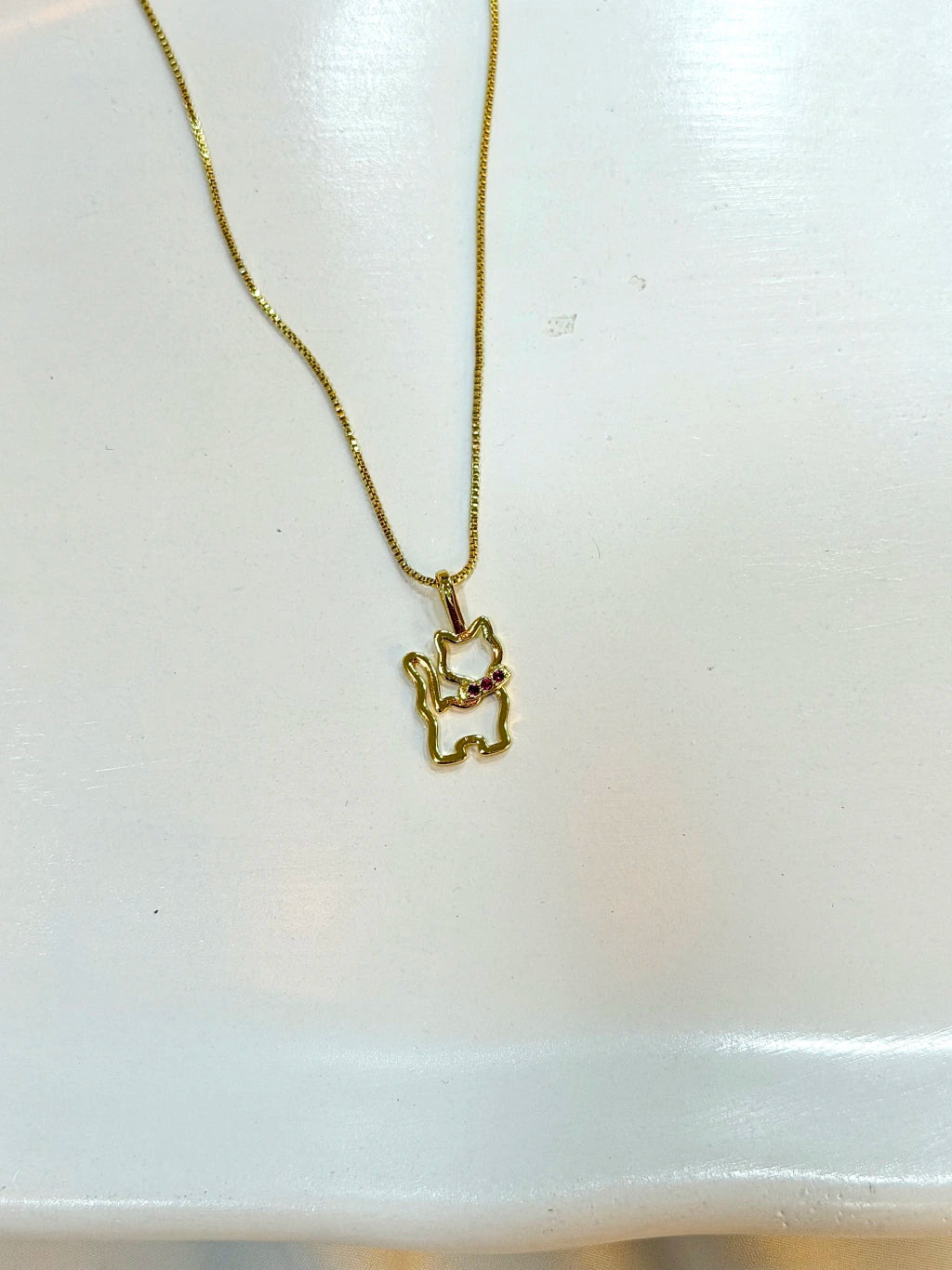 Colar gato rosa