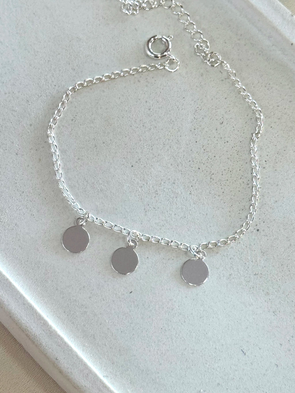 Pulseira três medalhas infantil
