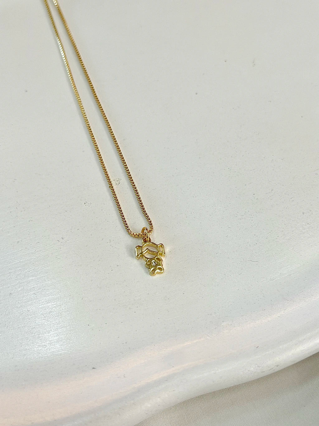Colar menina zircônia