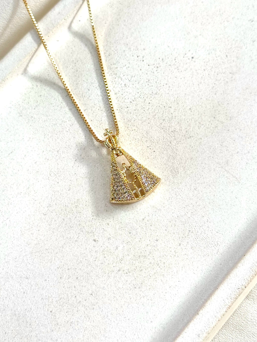 Colar Nossa Senhora Aparecida cravejada
