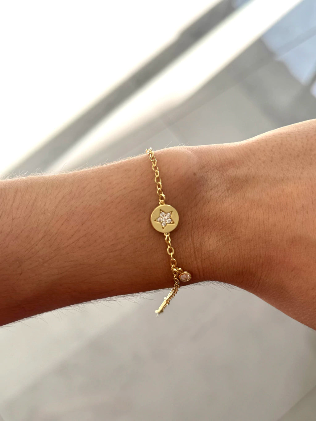 Pulseira infantil flor e cristal