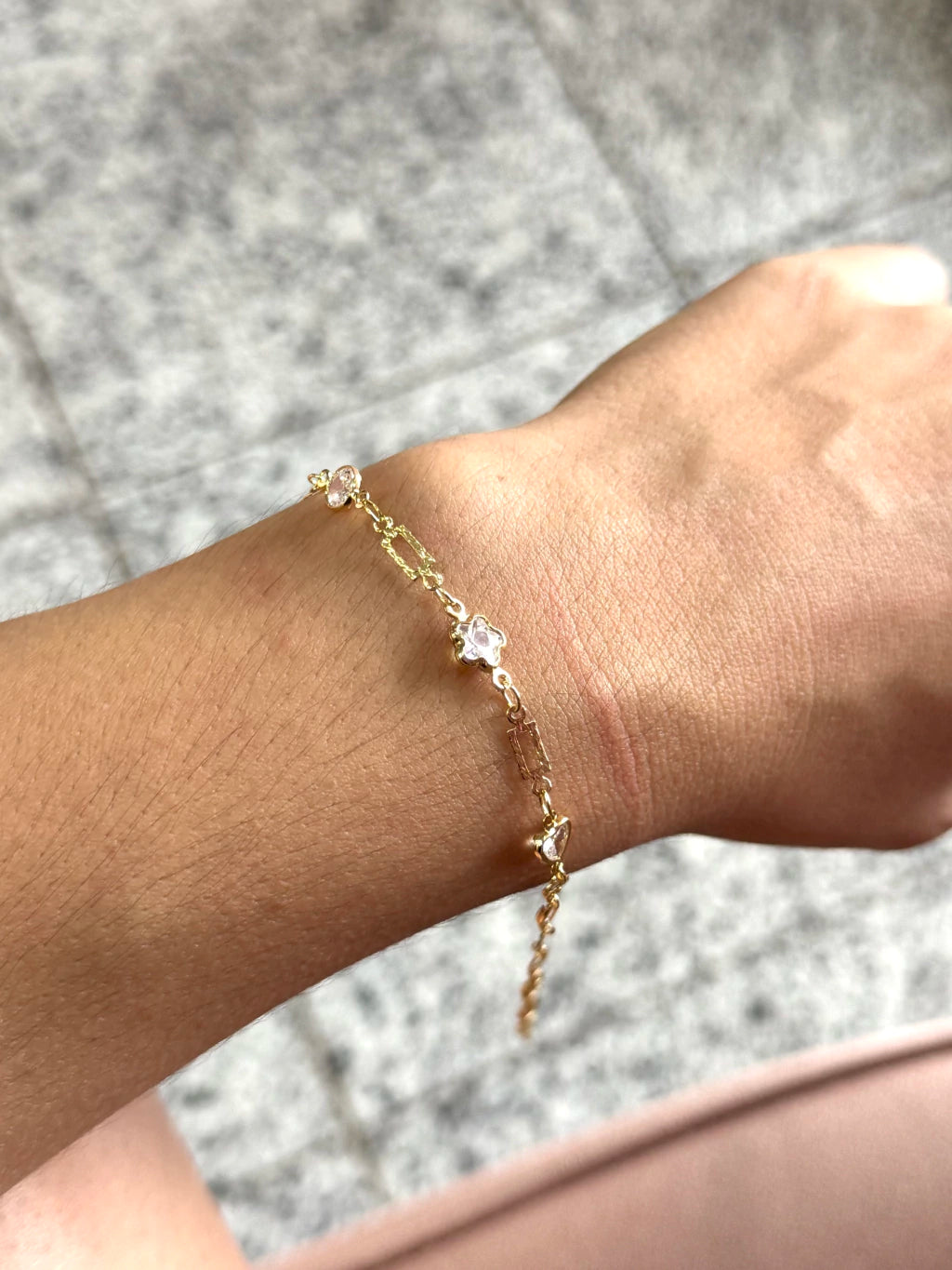 Pulseira coração estrela e ponto de luz