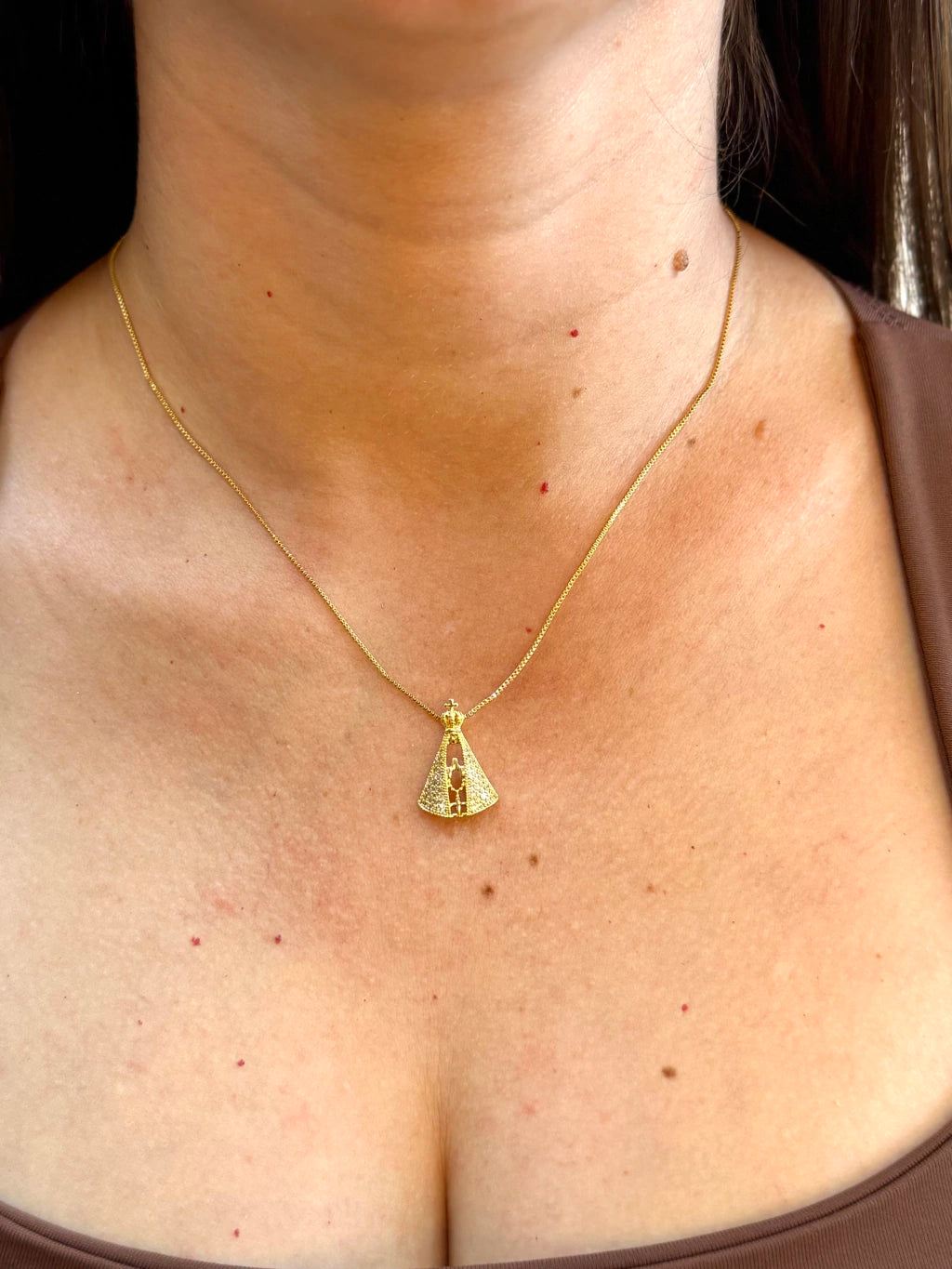 Colar Nossa Senhora Aparecida cravejada