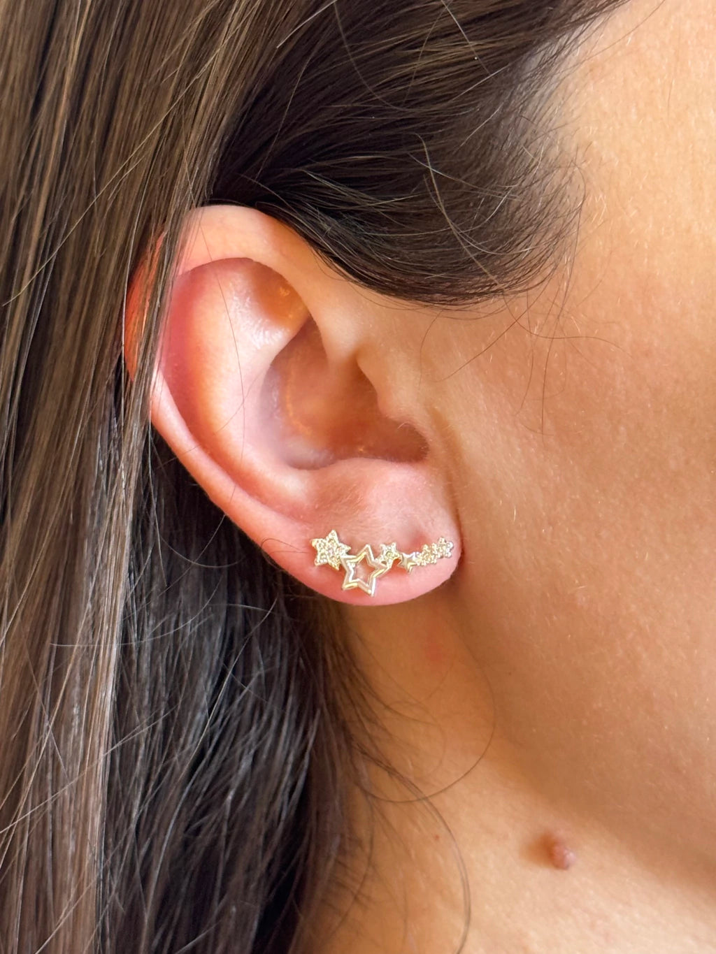 Brinco ear cuff estrelas cravejadas e lisas