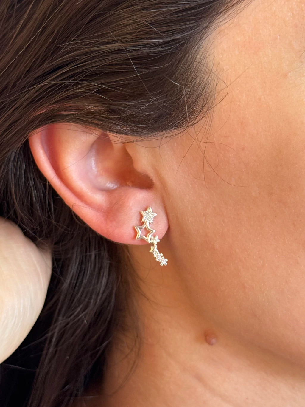 Brinco ear cuff estrelas cravejadas e lisas