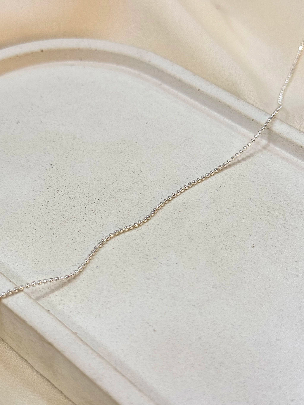 Colar bolinhas 1mm 45cm